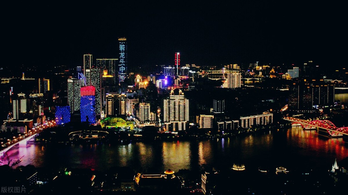 柳州到底是一座怎样的城市,柳州是一个什么样的城市