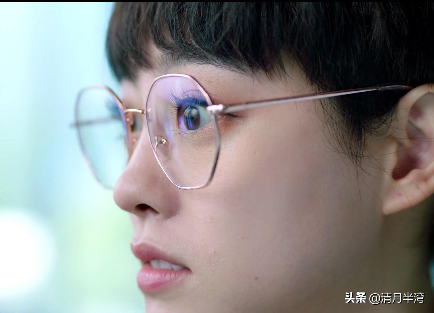 舍不得口红眼线假睫毛,就别女扮男装了,这13位反串才叫尊重观众