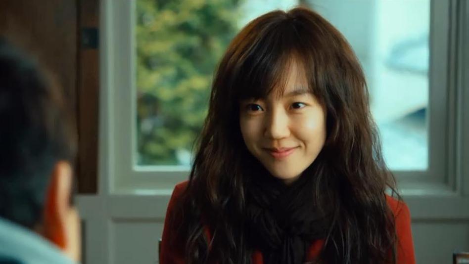 让邻居追妻子的电影,新婚夫妇被隔壁邻居盯上的电影