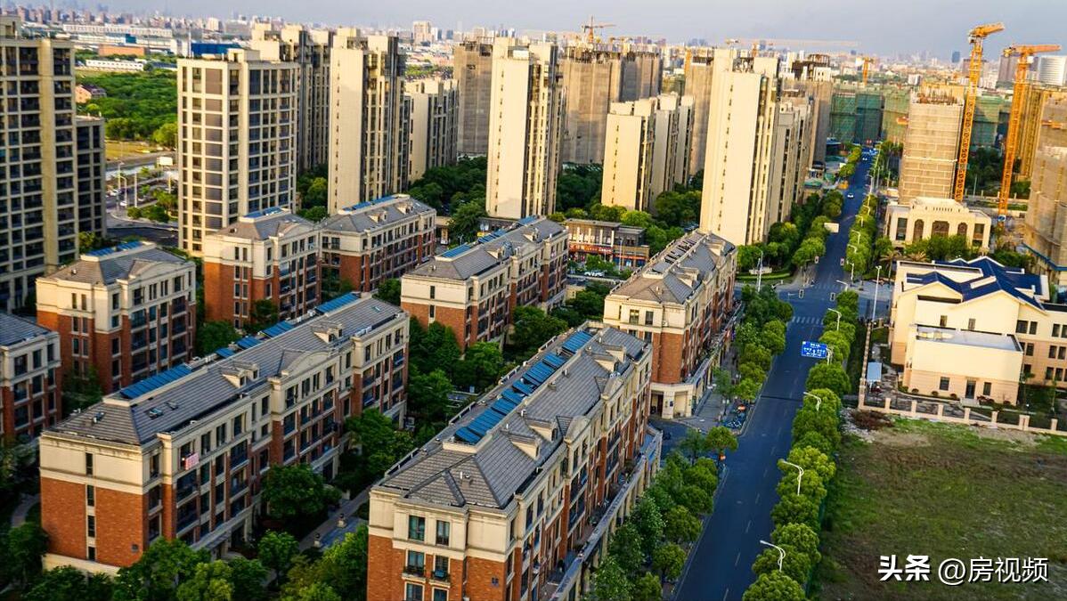 路边房子的优势和劣势,买房低层住宅注意事项