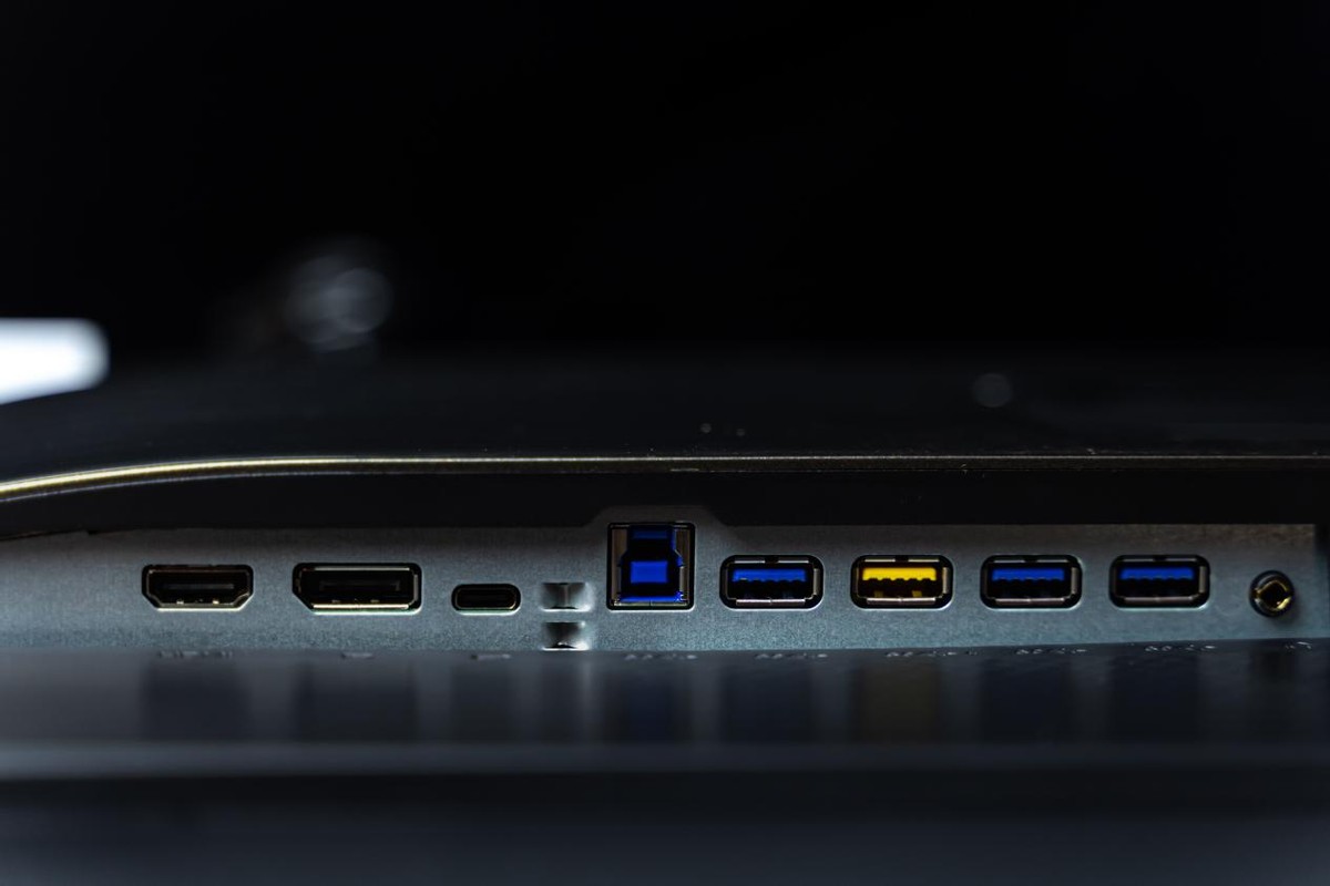 摄影师入门级电脑显示器推荐,专业摄影师用显示器推荐