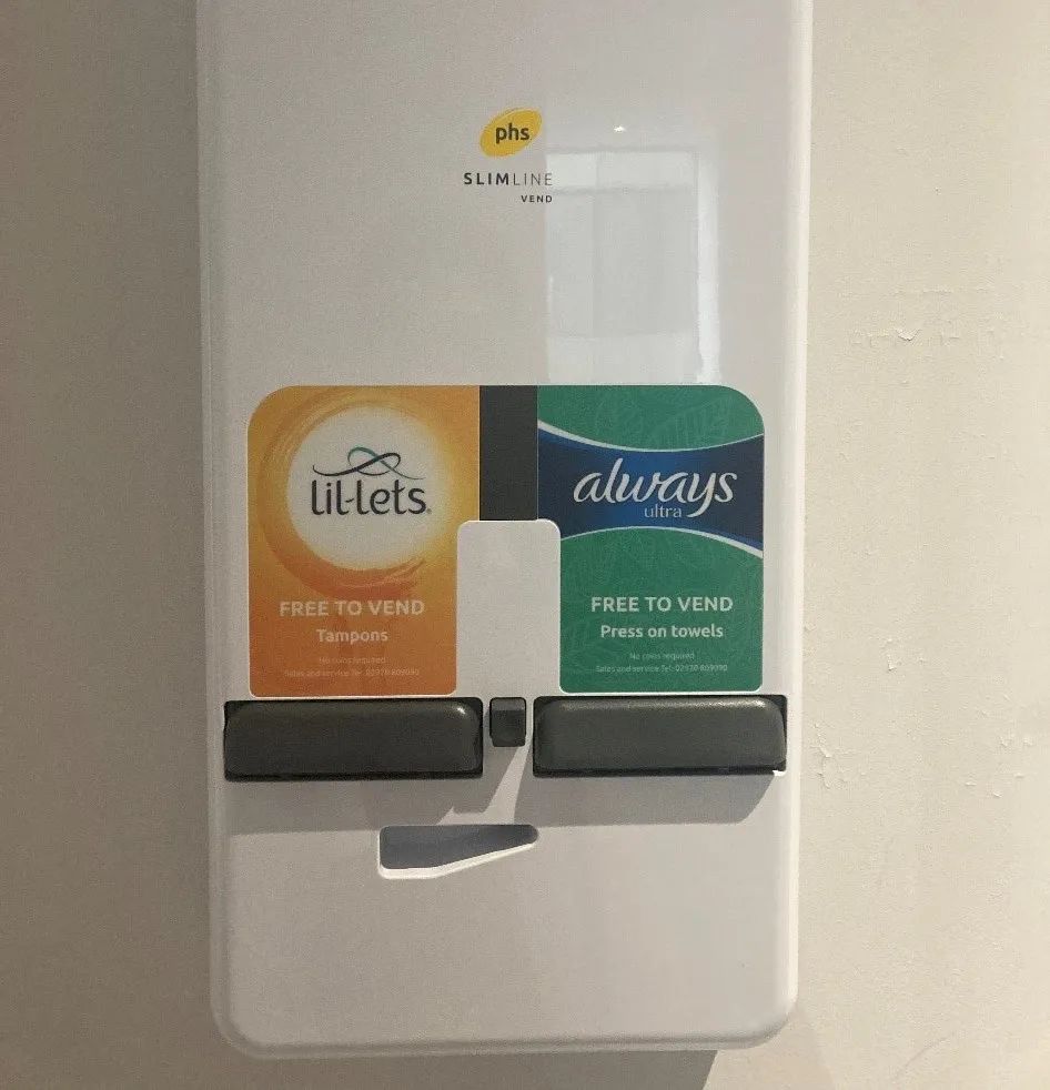 去苏格兰留学15个月，我只买了一包卫生巾