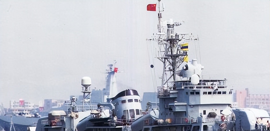 苏州舰与美舰相距多远,双方航母相距多远为安全距离