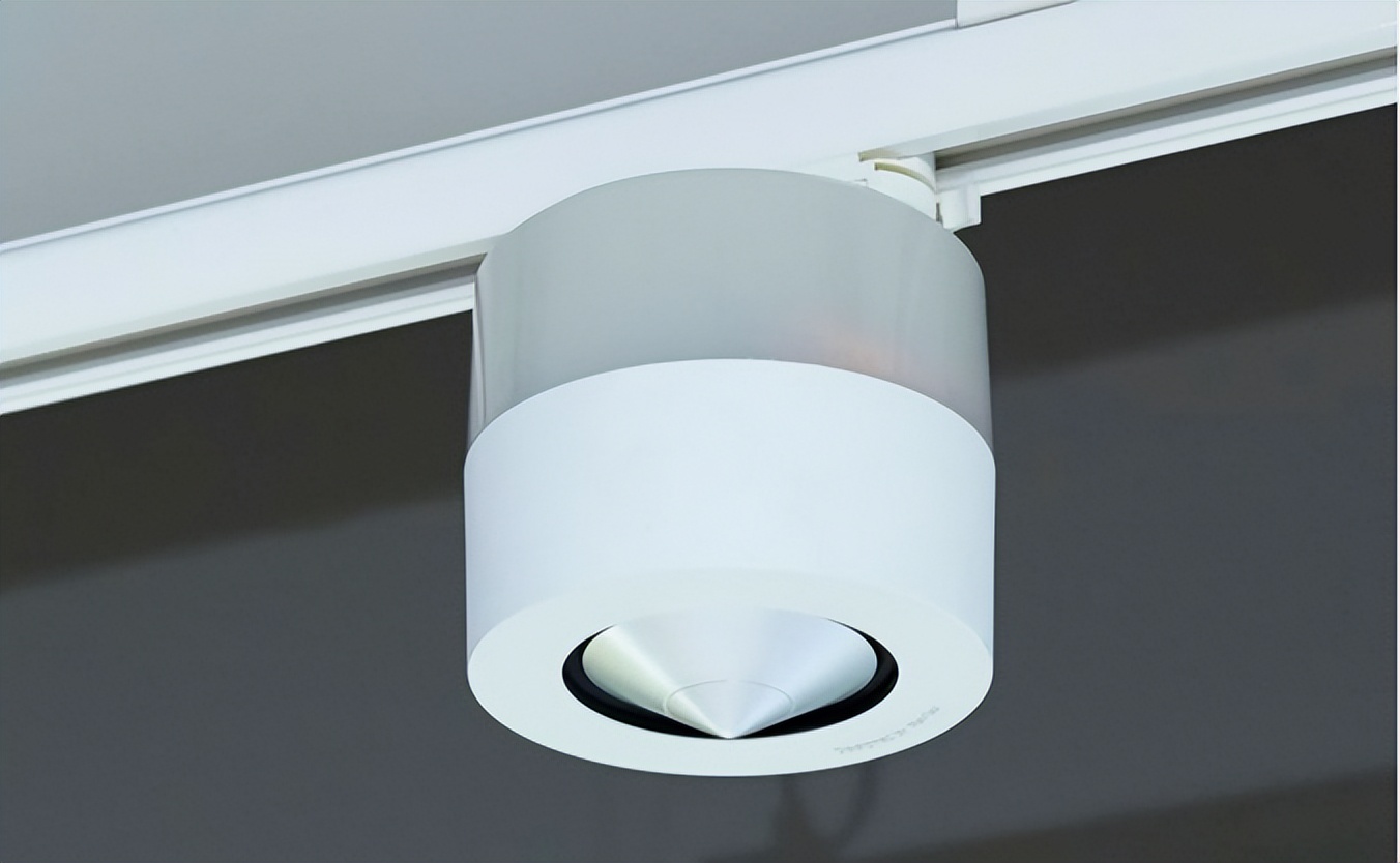 鎰忓ぇ鍒㏕EC闊冲搷绯荤粺,鎰忓ぇ鍒﹏ewtec