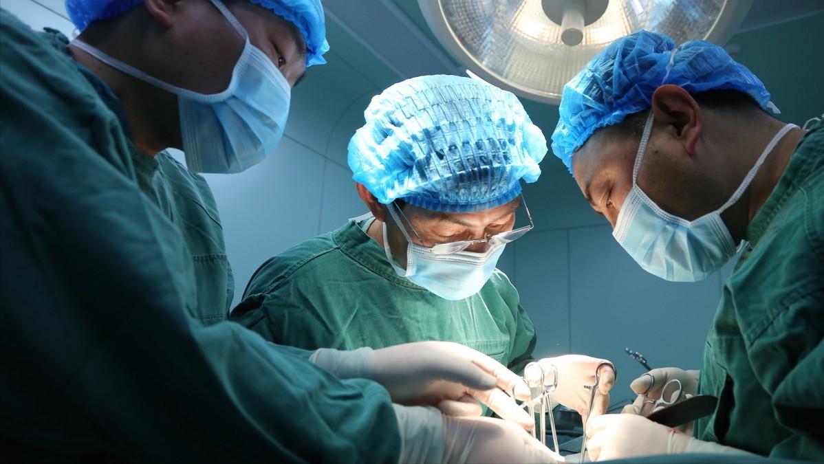 得了肺脓肿怎么办,肺脓肿怎么才能算彻底治愈