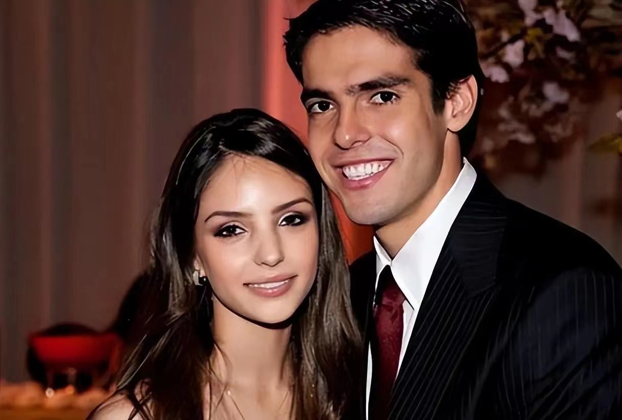 卡卡前妻卡洛琳离婚后谁先再婚,卡卡前妻卡洛琳再婚生孩子了吗