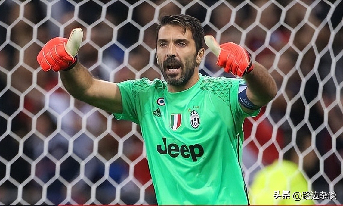 2011年世界足坛最佳阵容,20年天下足球最强阵容视频