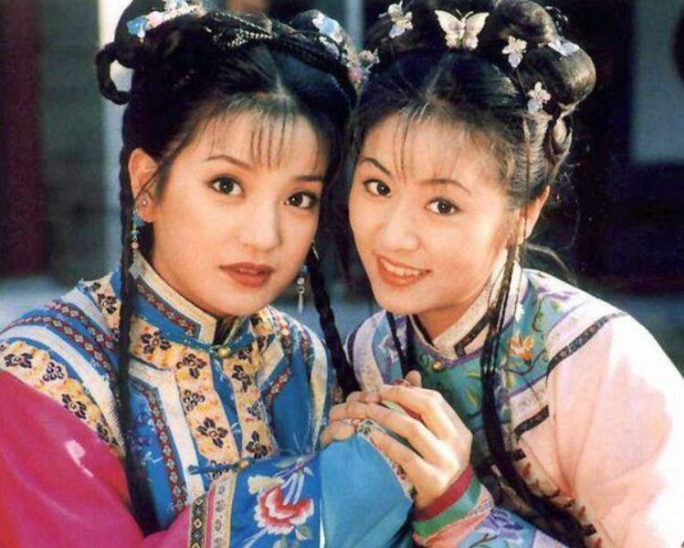 还珠格格小燕子为什么要顶替紫薇,新还珠格格小燕子紫薇公主出宫