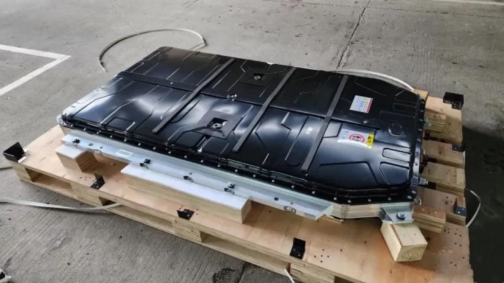 广汽埃安aiony换电池多少钱,广汽埃安y600km用的什么电池