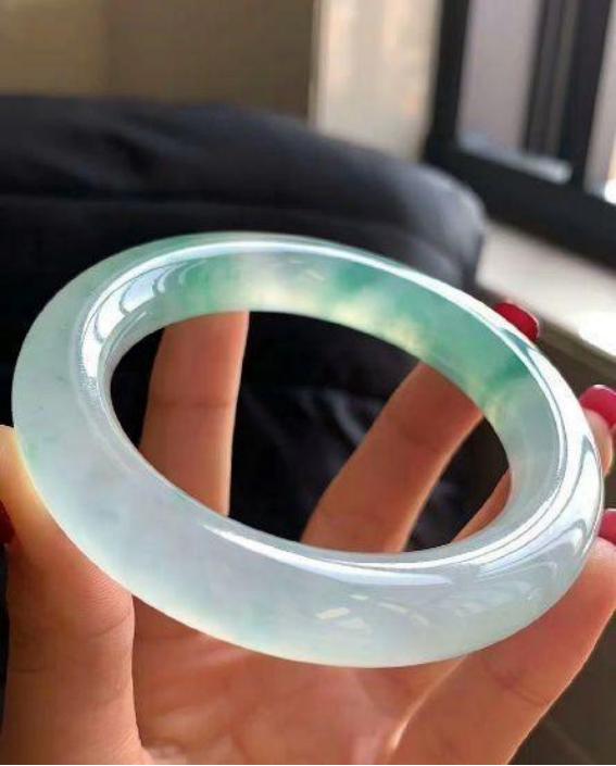 翡翠三分水头六分水头,怎样看翡翠的水头和总水头