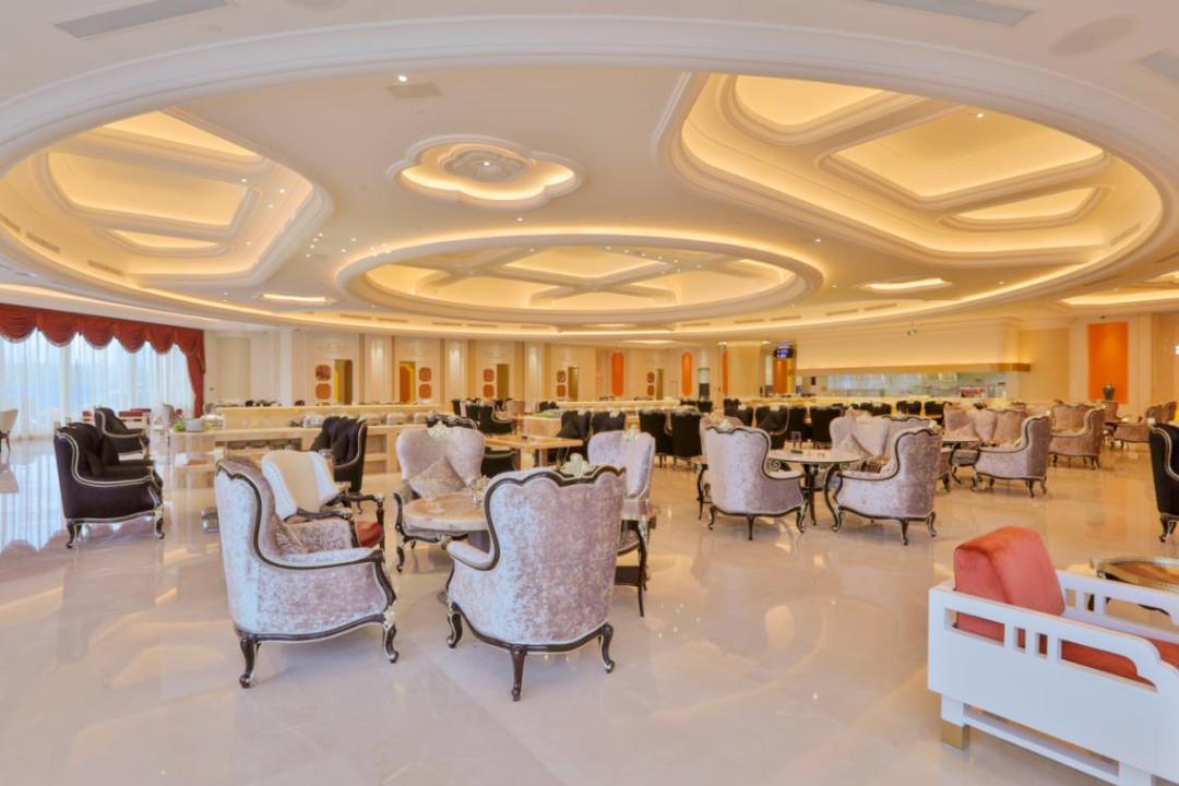 钻级风采（55）|国家五钻企业—南京白金汉爵大酒店有限公司