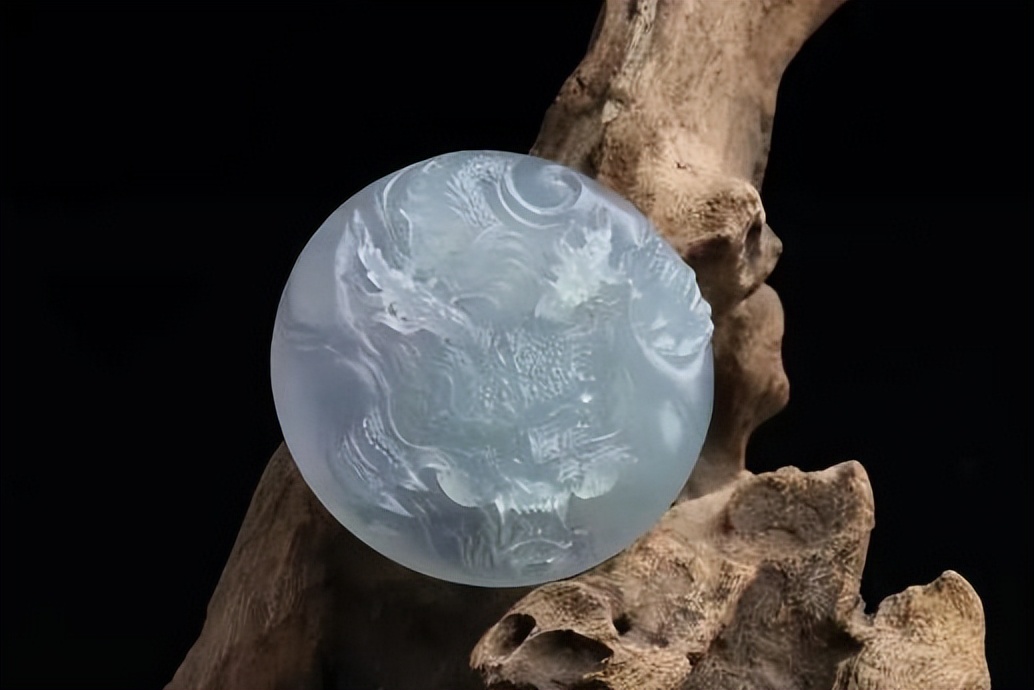 翡翠新手赌哪个场口,新手买翡翠手镯须知