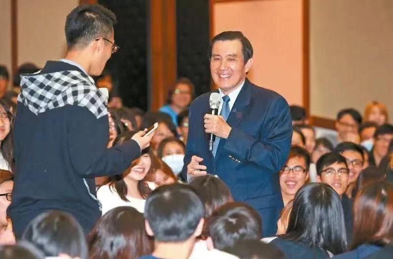 郭冠英：马英九“登陆”促交流但无力促两岸和解|慢点·访谈