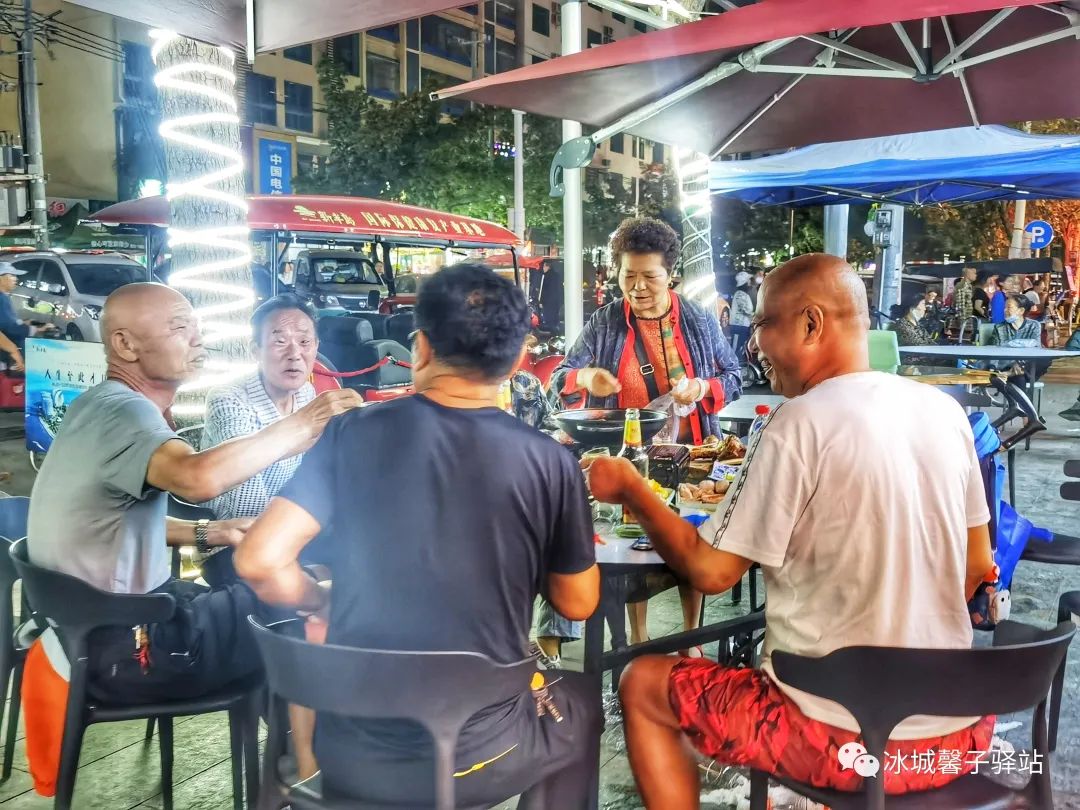 海南九所夜市,三亚九所夜市