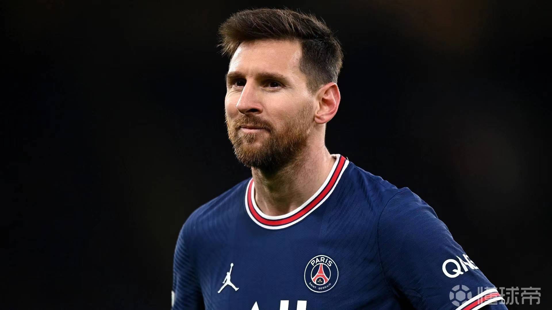 后期合成?梅西新广告三脚连中30米垃圾桶,球迷:相信有这实力