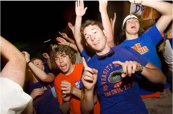 花旗银行的创始人是谁,花旗银行背后家族创始人