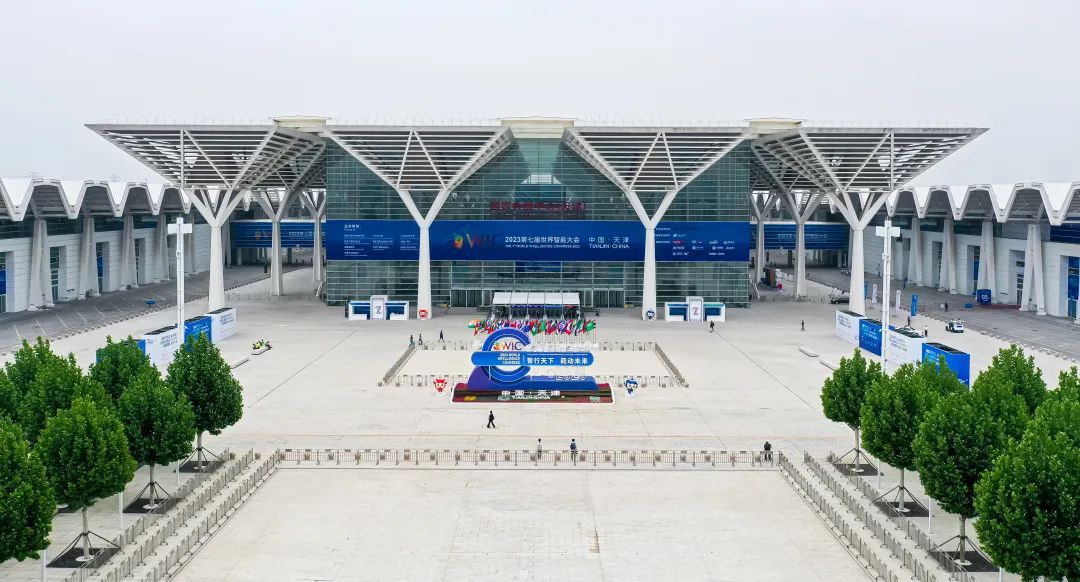 昨夜今晨|今天,开幕!开园!聚焦天津丨“二阳”增多了吗?规模性疫情会来吗?回应丨李某某被警方立案调查