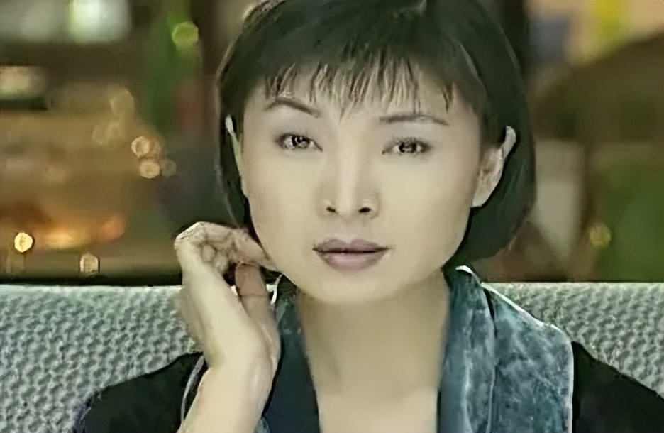 从红极一时到落魄的女星,从爆红到无人问津的歌手