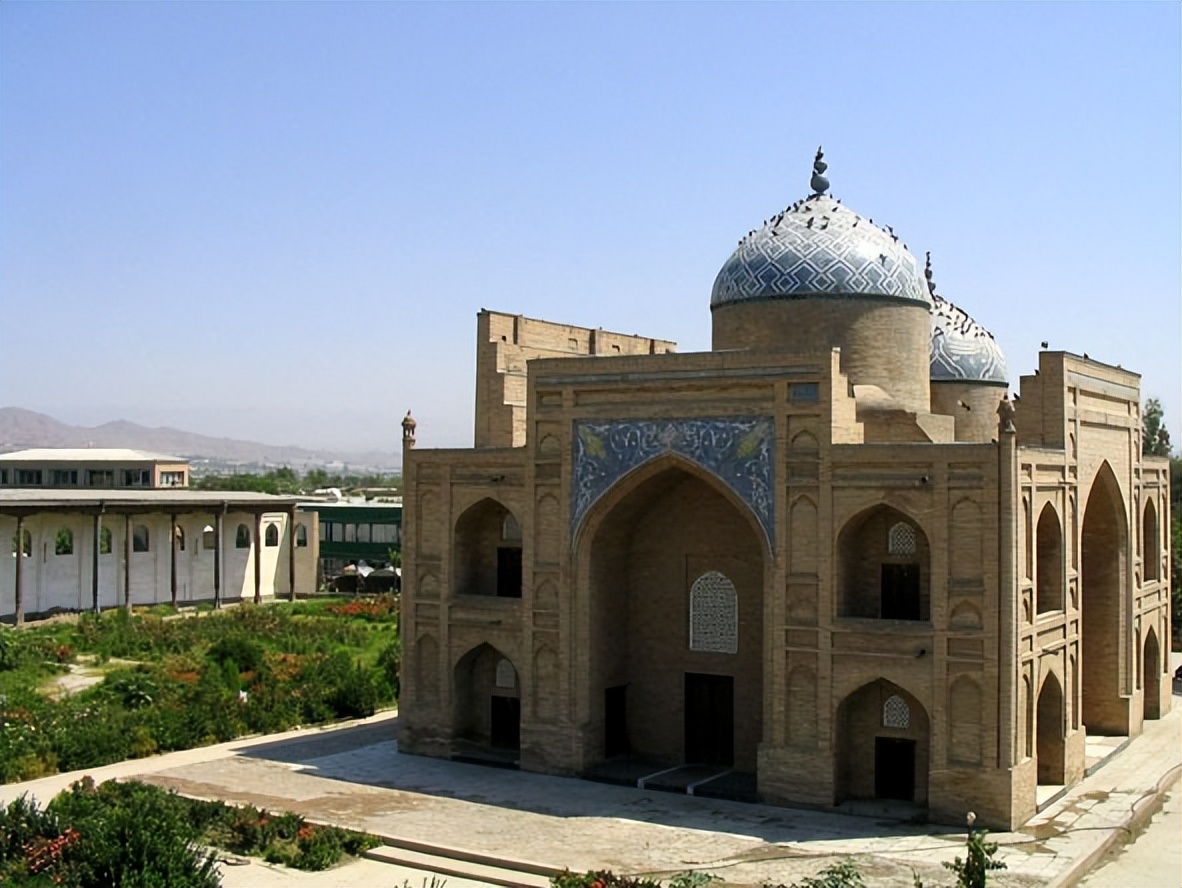 哈萨克斯坦中国邻居,中国的邻国塔吉克斯坦