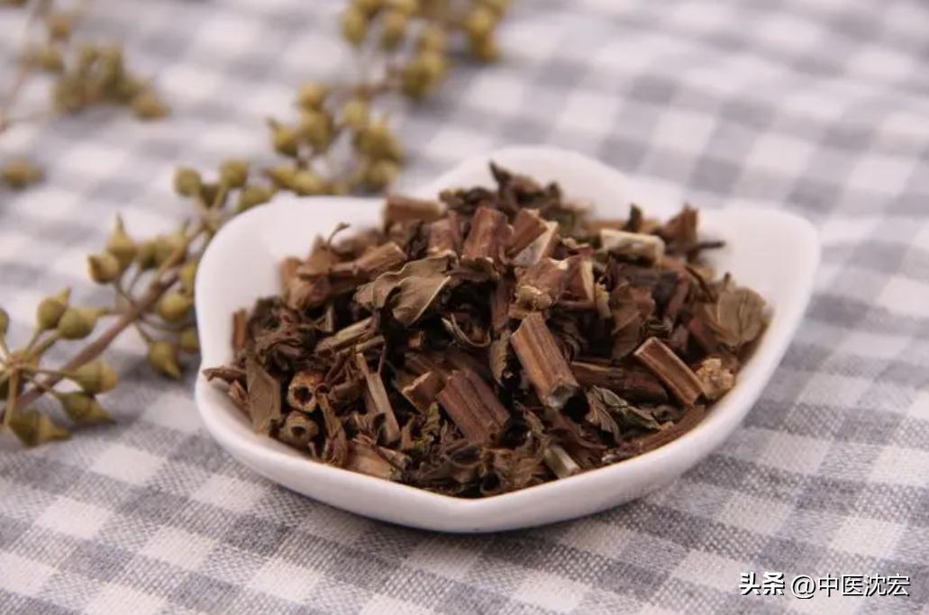 鼻塞黄鼻涕粘稠是鼻炎还是鼻窦炎,鼻塞鼻子流清水像滴水一样