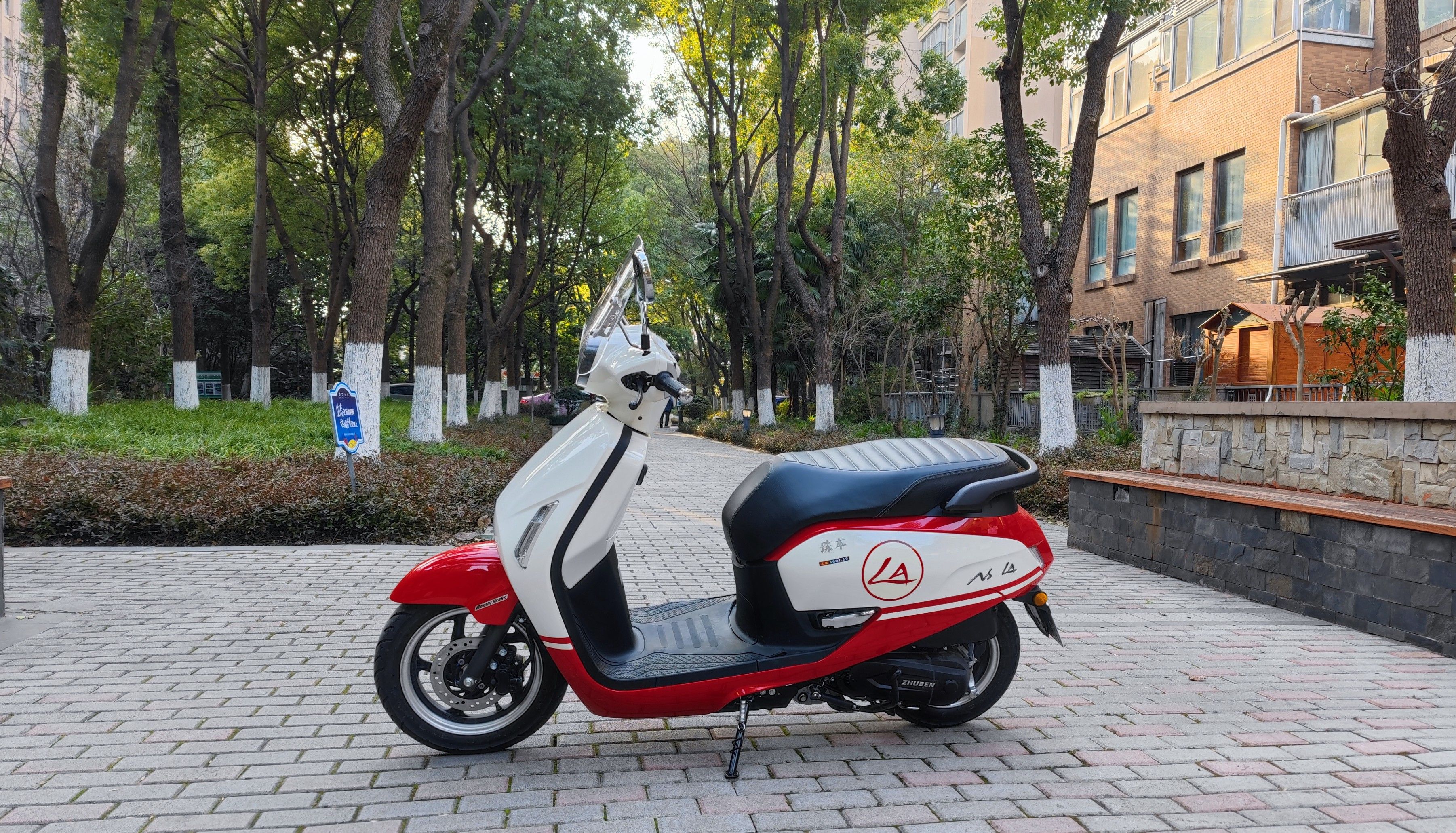 新大洲本田ns125la黑色测评,新大洲本田ns125la特别版