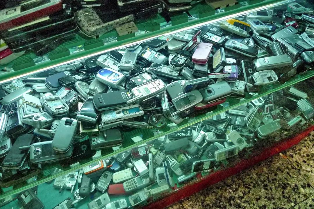 被现代遗忘的数码产品,被时代抛弃的手机
