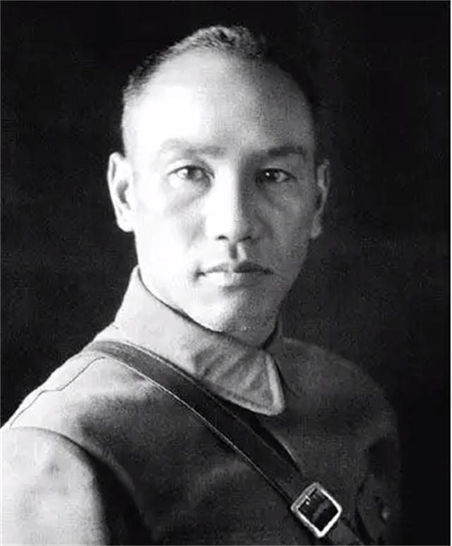 李之龙被国民*党**害死，家属希望追认烈士，为何周总理不予批准？