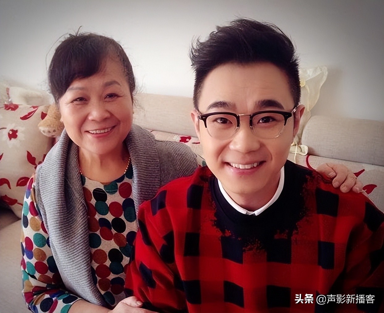 董成鹏与赵本山视频,大鹏董成鹏赵本山