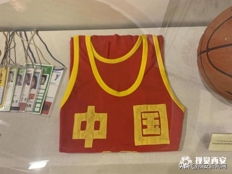 三位陕西体坛名宿40年后古城再聚首都曾身穿12号战袍为国出征