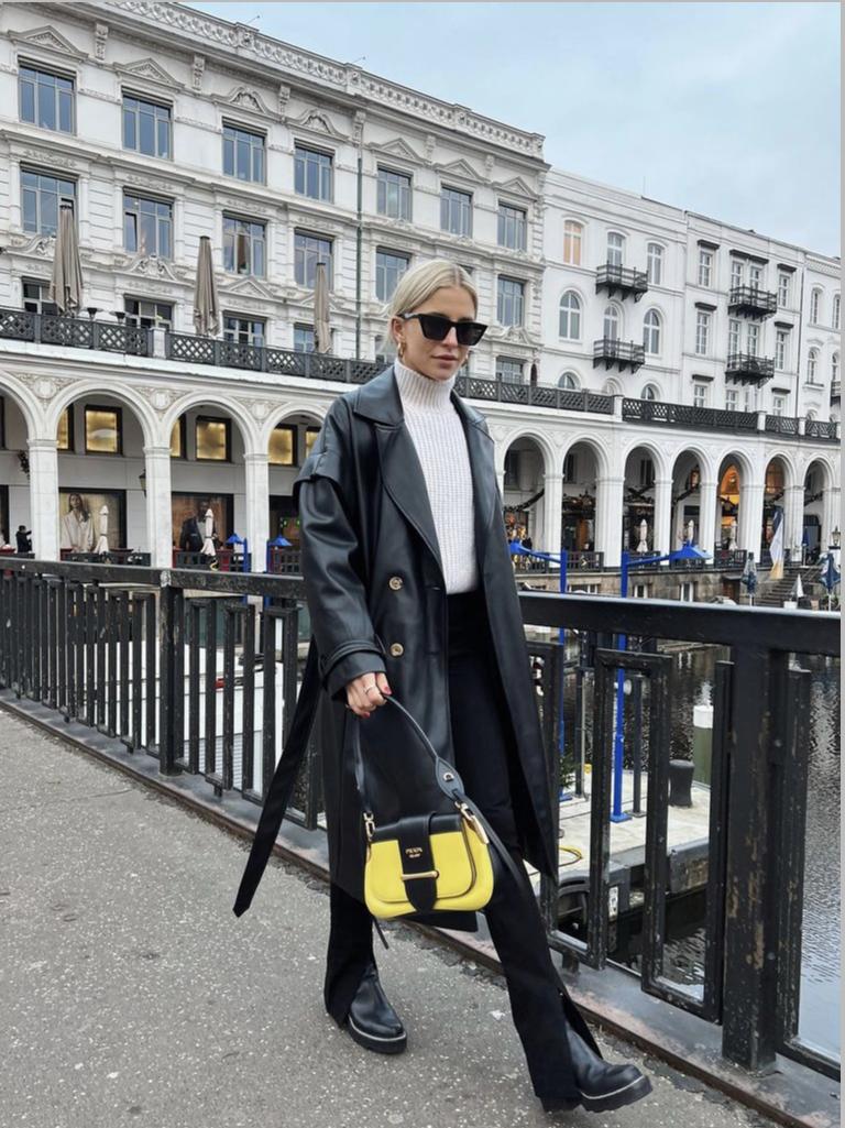 冬日的高级感，一件时尚大衣就够了！帮40+女人诠释满满的质感