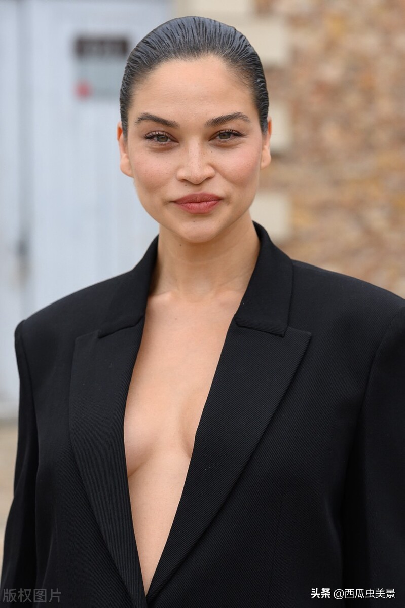 巴黎时装周纪梵希美女,澳大利亚模特秀