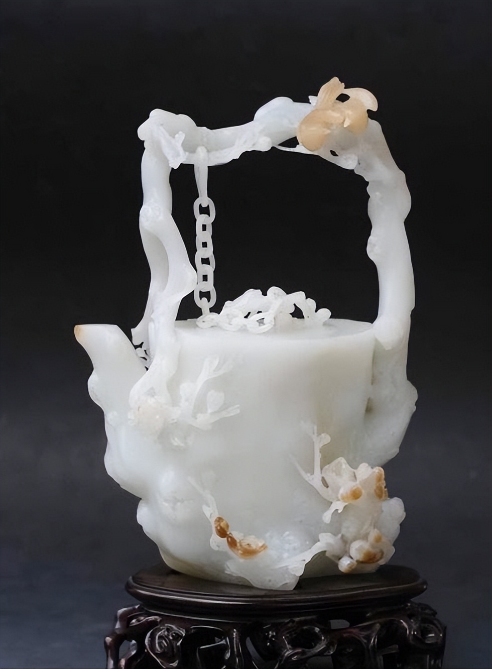 玉雕承载了中国人哪些文化,玉雕走仿古还是现代玉雕