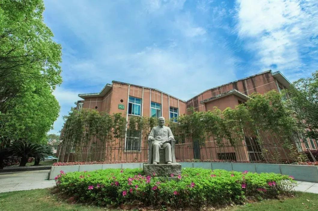 华东交通大学百科简介,华东交通大学百科介绍