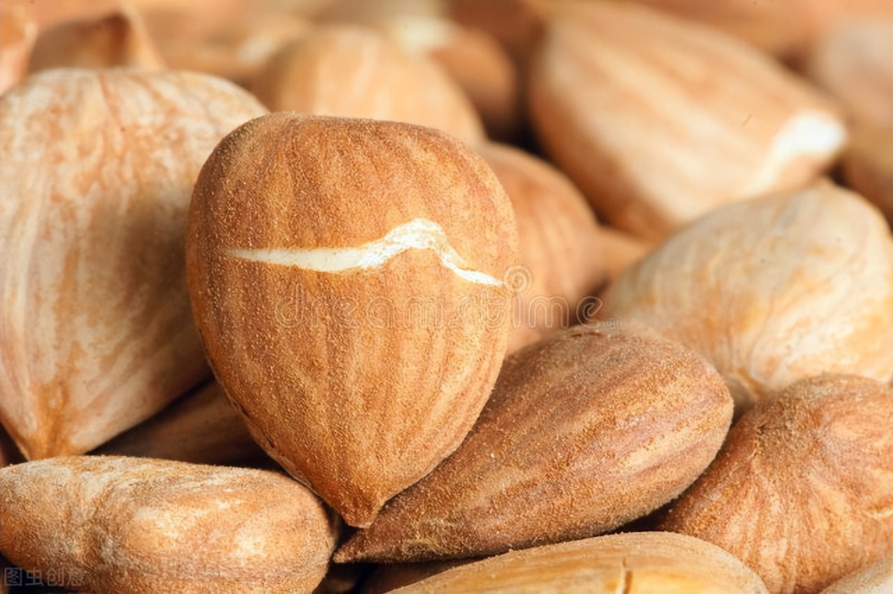 灰褐斑祛斑最有效方法,养血活血化瘀祛斑的中成药有哪些