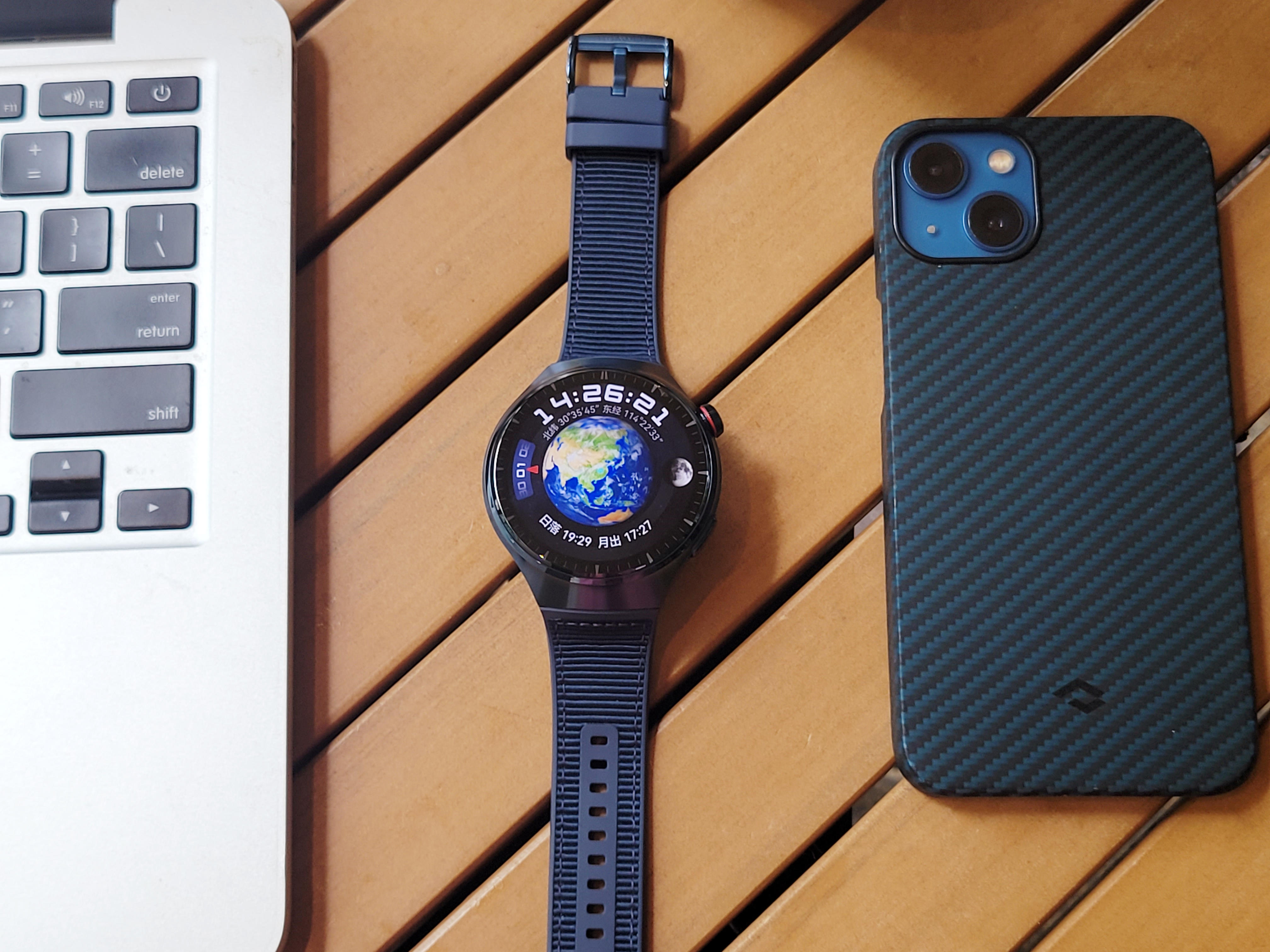 华为最新智能手表watch4pro价格,智能手表华为watch4pro怎么样