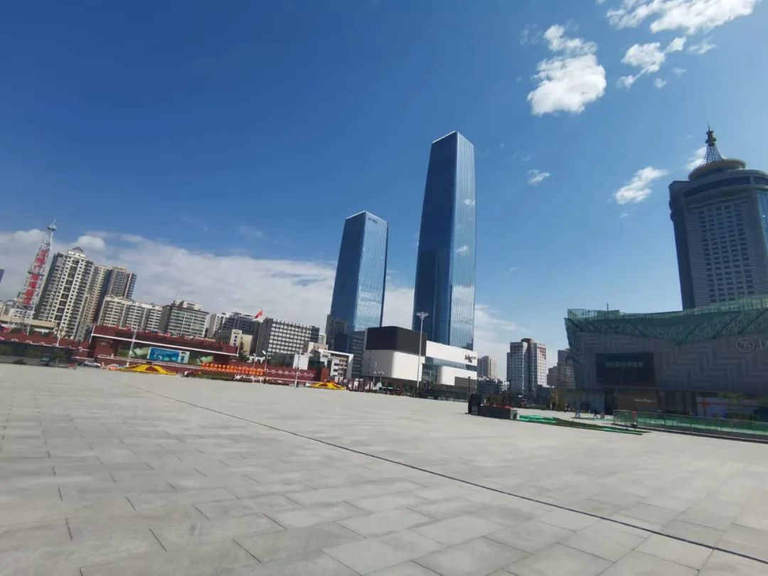 兰州东方红广场最新状况,兰州东方红广场改建前的照片