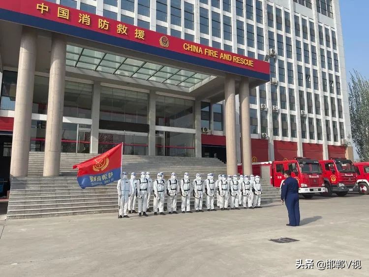 閭兏鎶楃柅鑻遍泟鐓х墖,閭兏鐤儏娴锋姤