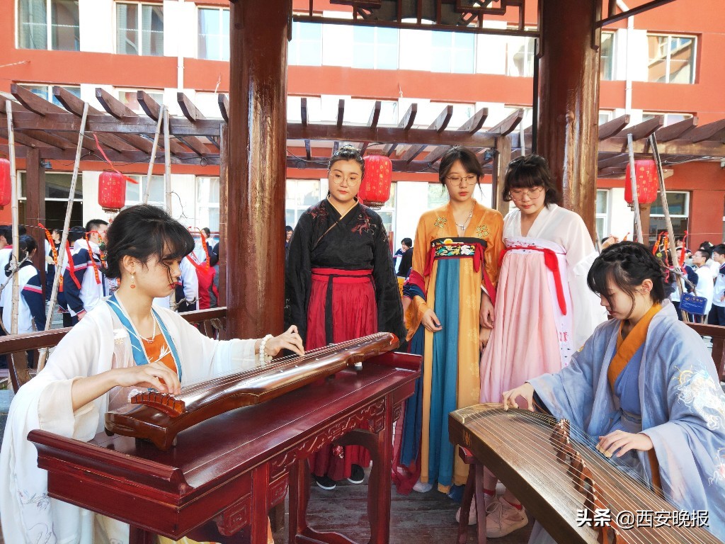 奋发新时代创“航文化”特色教育西安市西航一中行教致力赓续新篇章