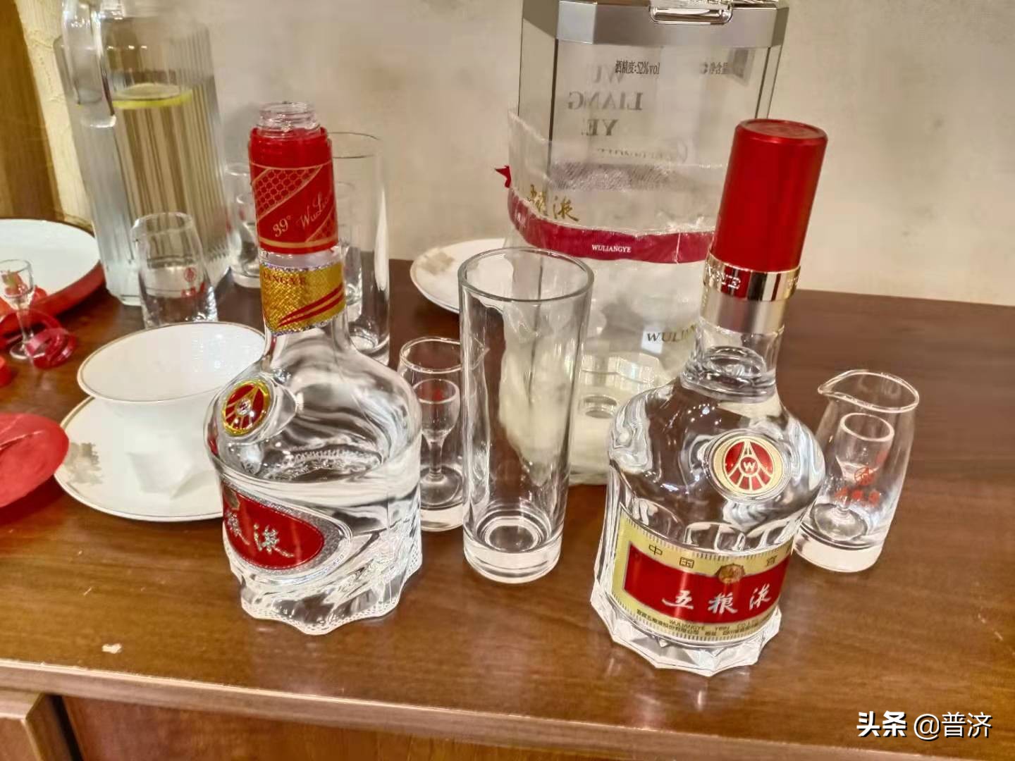 自己存酒到底靠谱吗,存酒买牌子酒好还是散装酒好