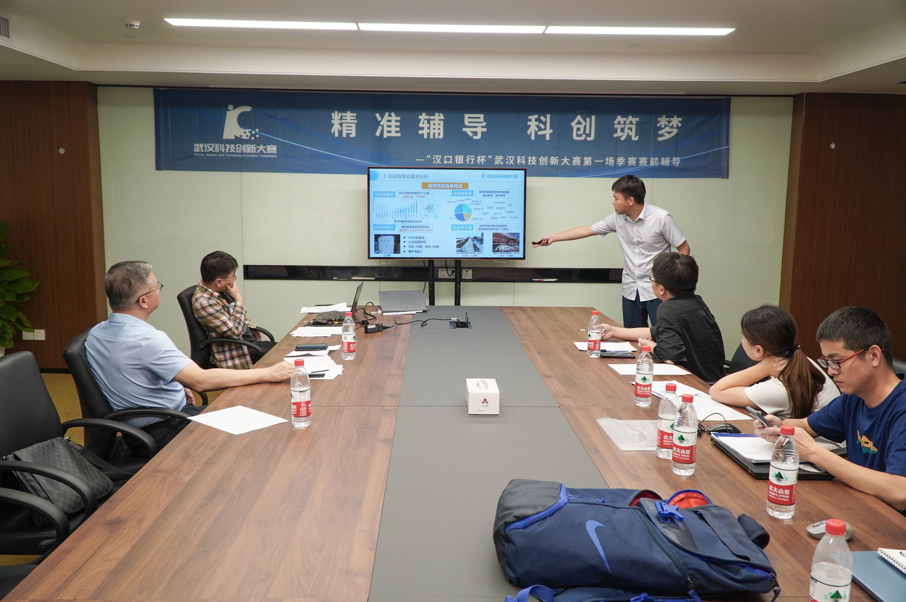 武汉科技人工智能,武汉人工智能核心技术