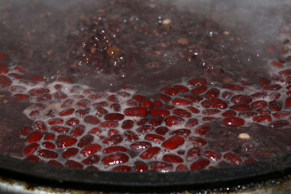 进入腊月五事不问人,进了腊月门无事不问人