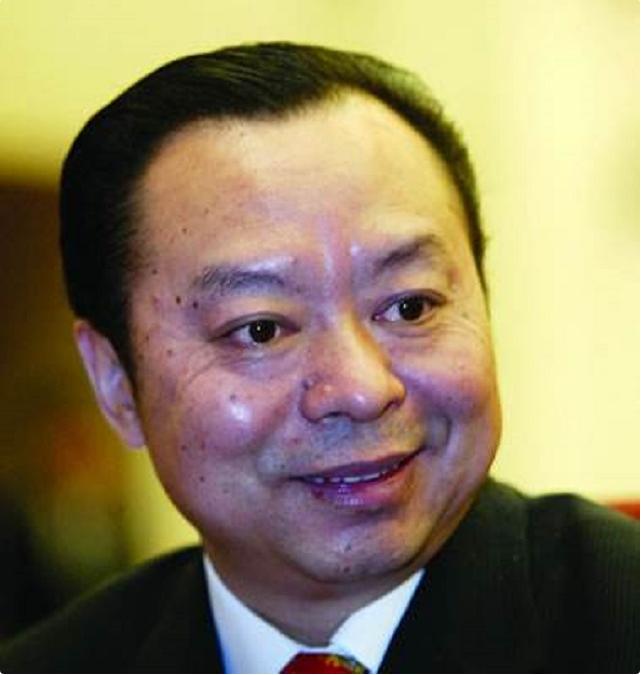 郑大清为老家捐了多少款,郑大清捐款5000元