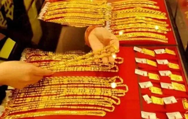 金价今日涨价原因,金价银价最新消息