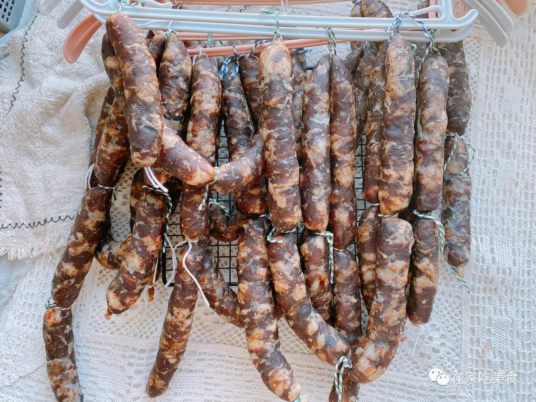 灌香肠带甜的教程,灌香肠怎样才有粘性不散