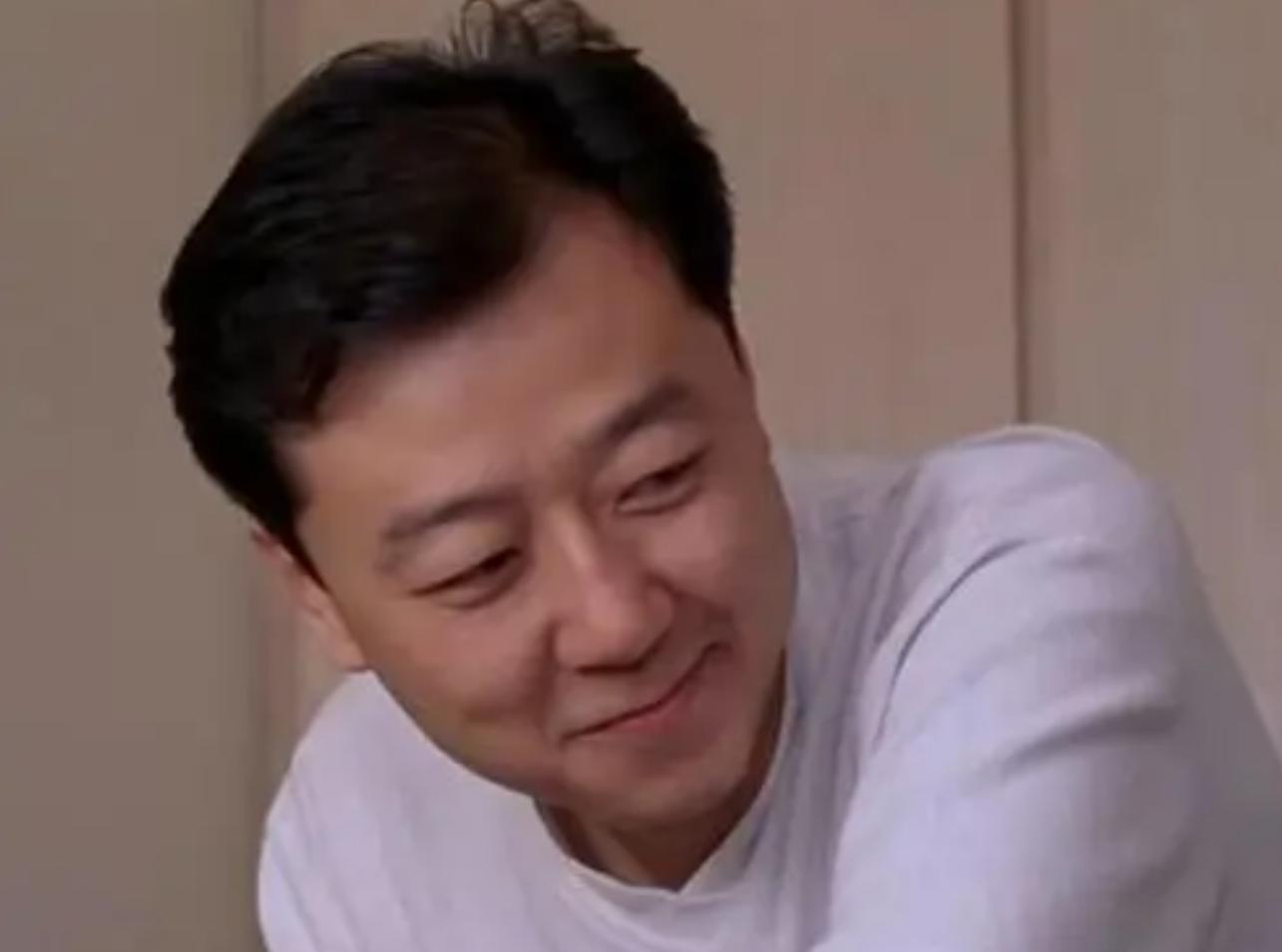 巩汉林足球签名赝品事件,巩汉林足球赝品