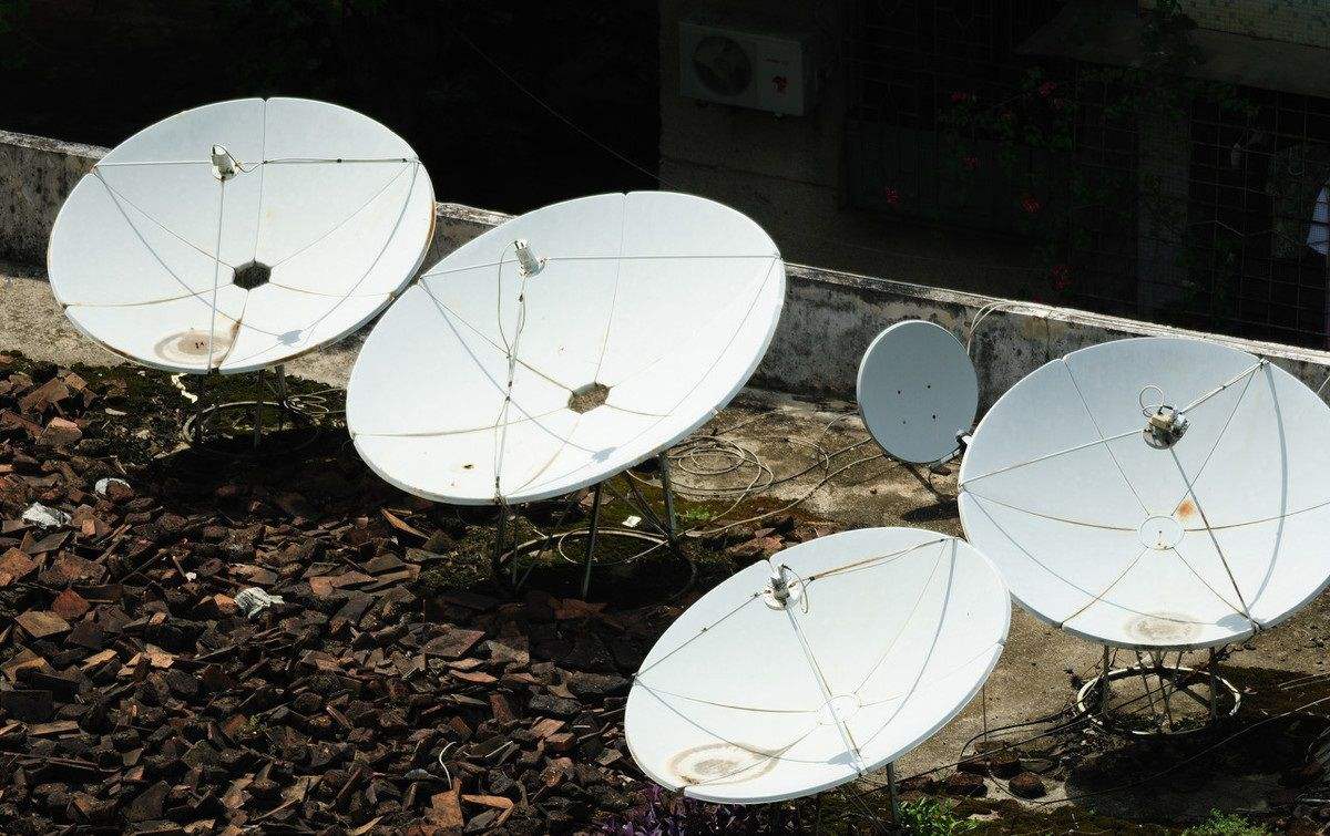 国家不让装卫星锅的真实原因,农村卫星电视锅安装违法吗
