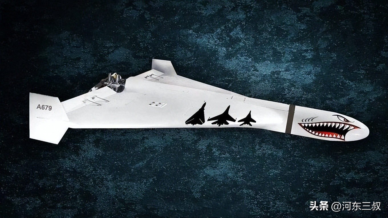 海马斯的噩梦，航程2000公里，伊朗新式无人机运抵俄罗斯
