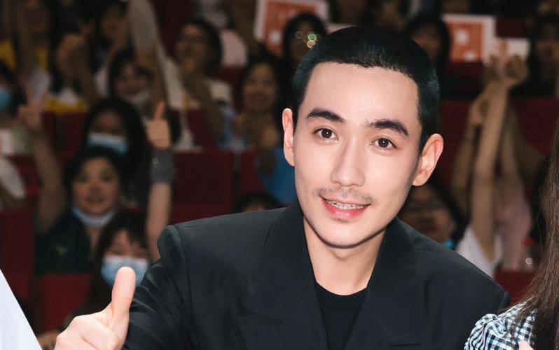 陈凯歌指导朱一龙,陈凯歌说朱一龙的脸有老电影感