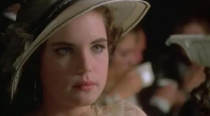 《美国往事》影片中，华丽的视觉效果为何能成为经典之作？