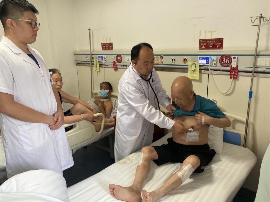 现代医疗技术与中医药治疗相结合,中医药技术与现代技术的结合